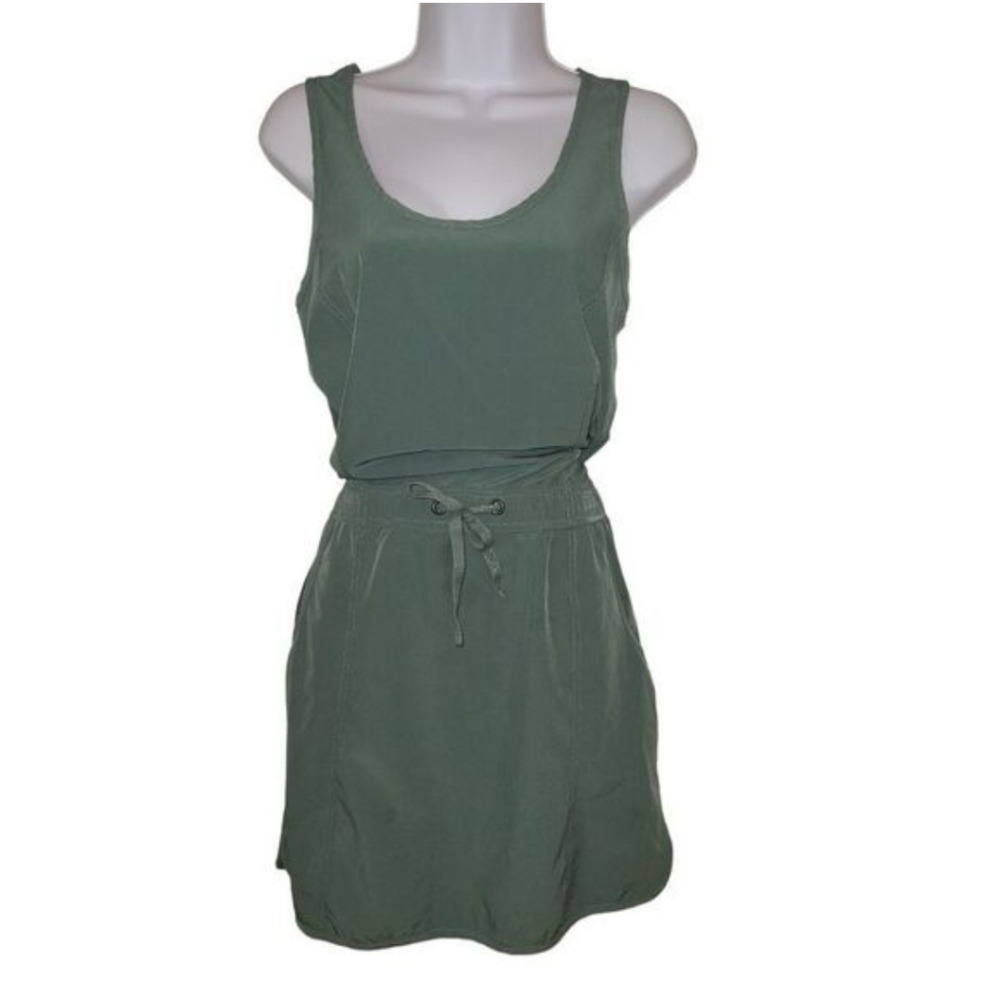 Mountain and Isles blue green criss cross back athletic dress sz Large